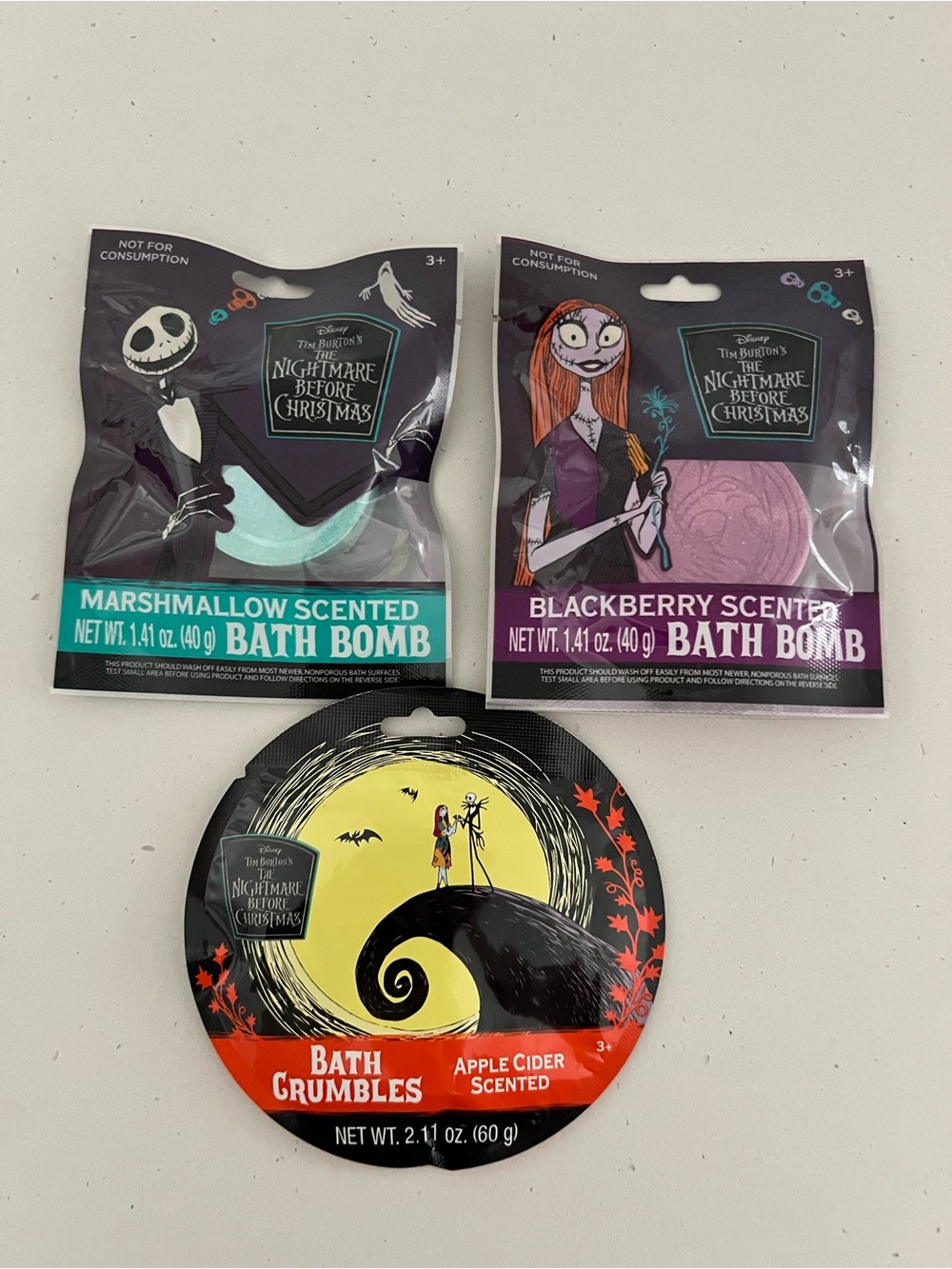 Disney Nightmare Before Christmas Bath Bomb & Bath Crumbles Bundle NIB